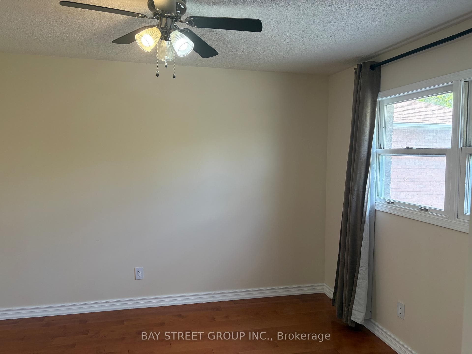 107 Stave Cres Crescent photo 16