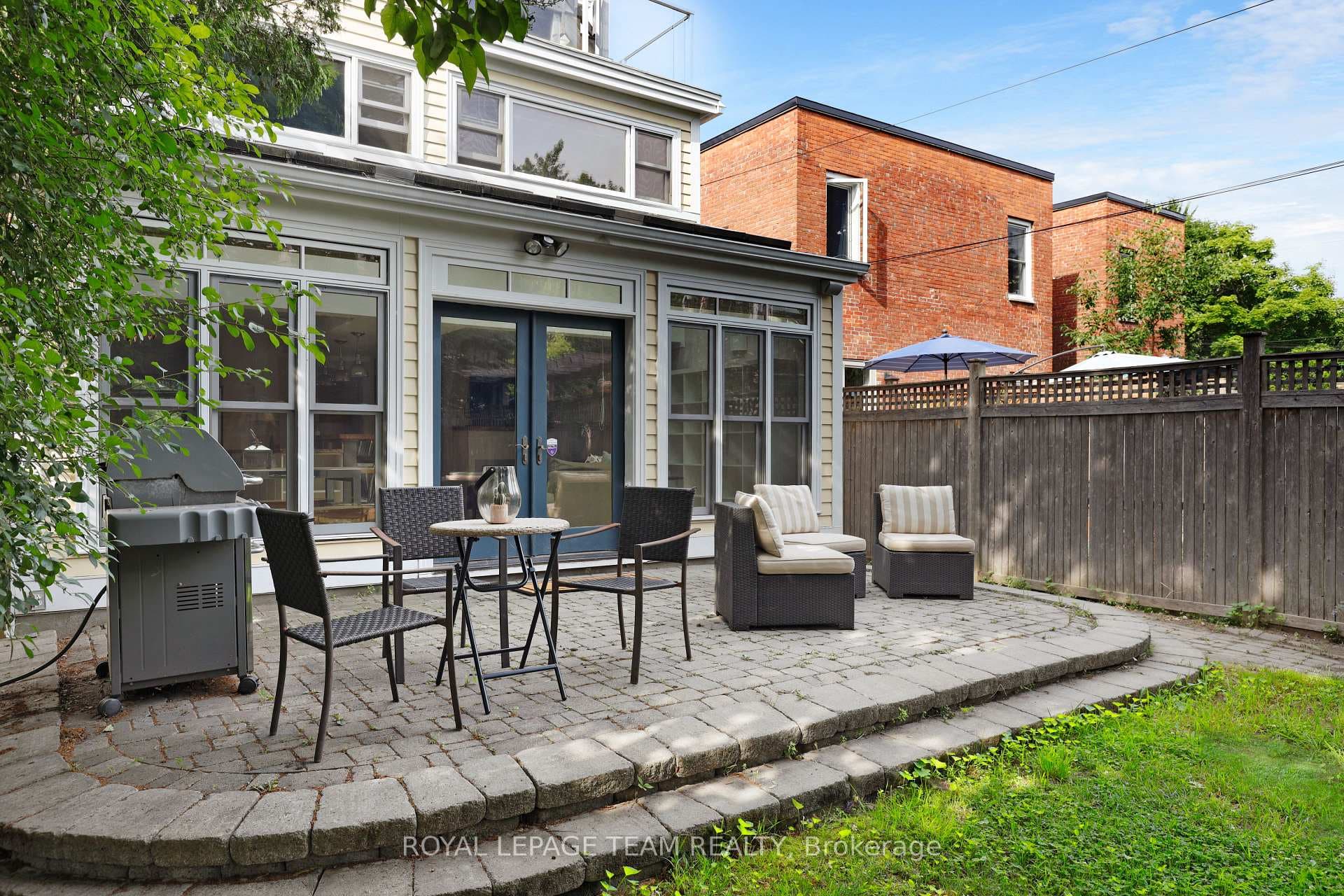 108 Stanley Avenue photo 45