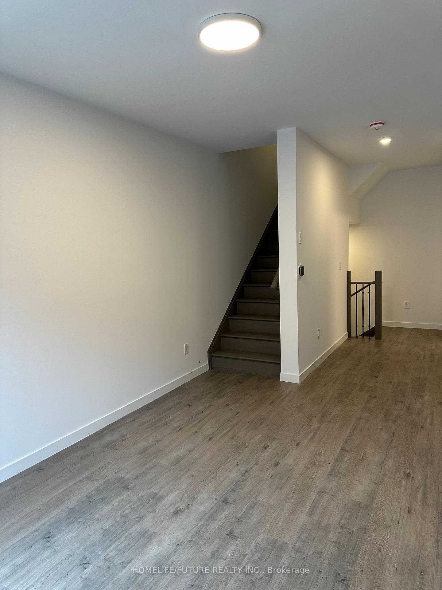 117 Marydale Avenue Unit 22 photo 18