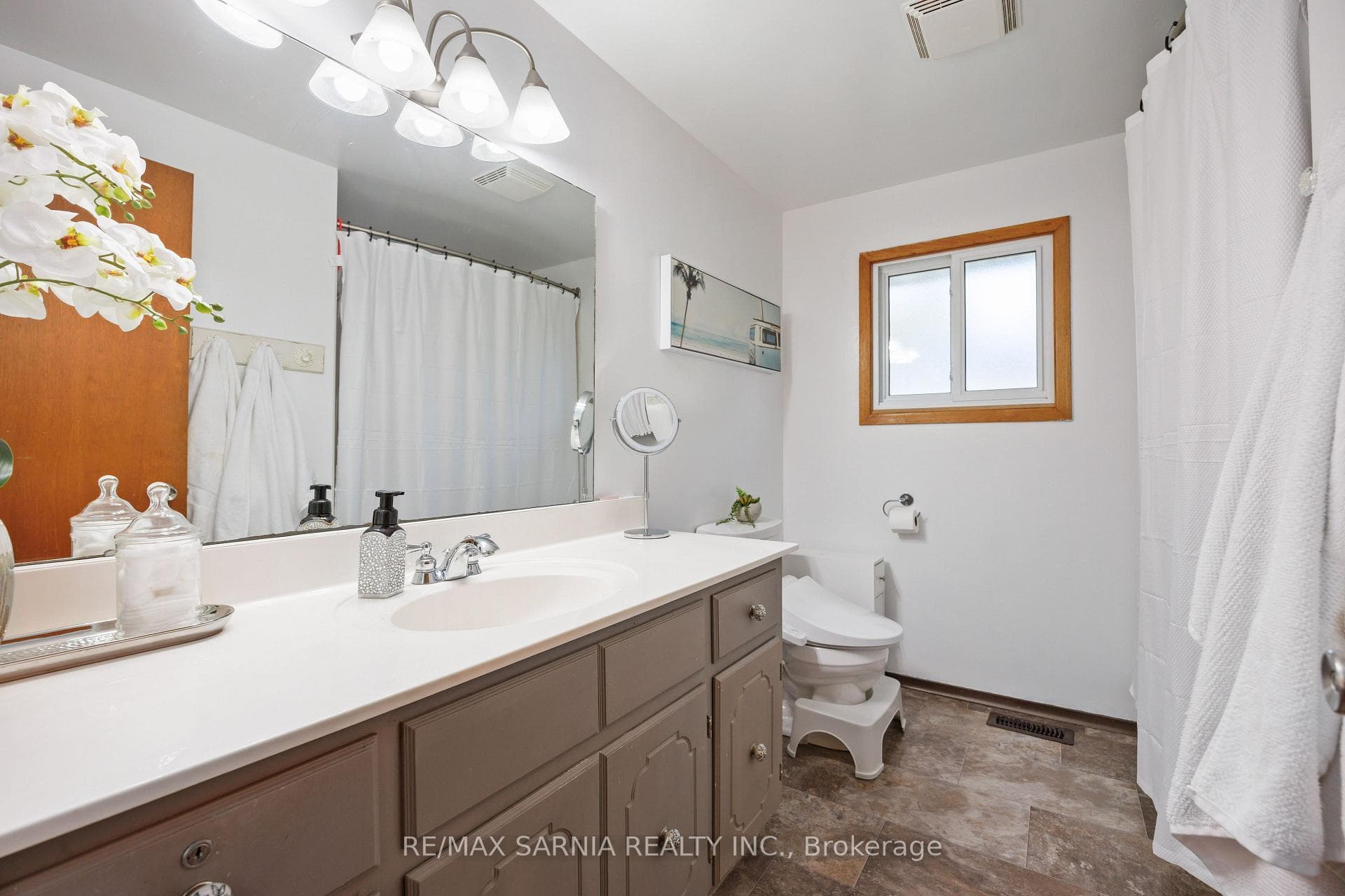 4552 Shamrock Street photo 24
