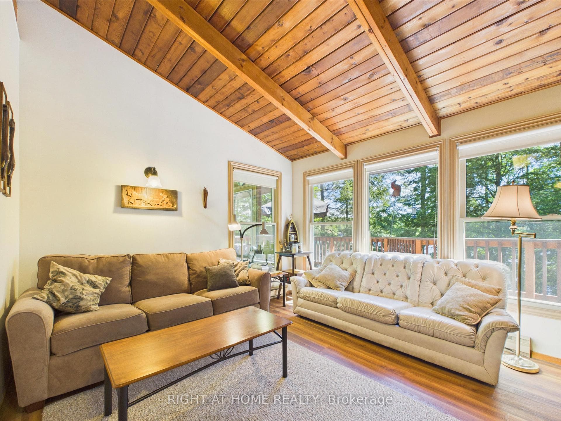 1527 Moon River Road photo 7
