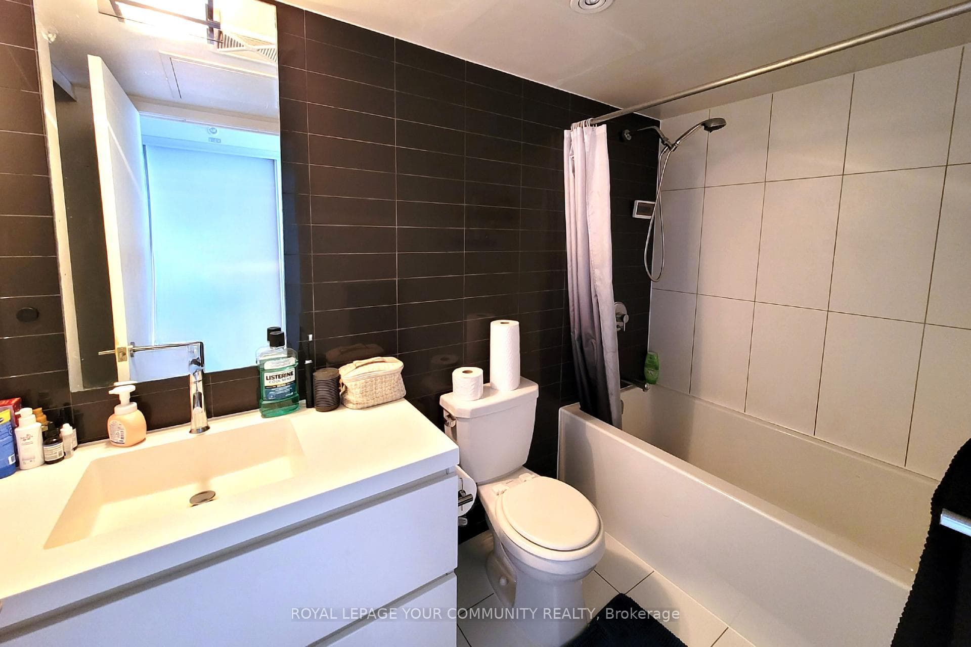 85 Queens Wharf Road Unit 902 photo 10