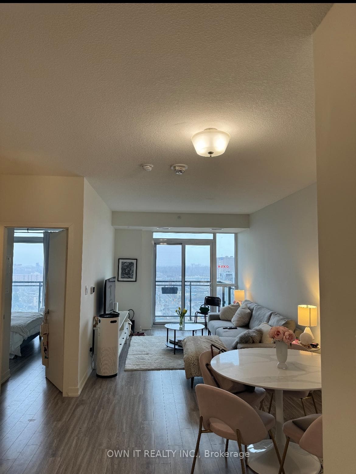 128 King Street Unit 1503 photo 1