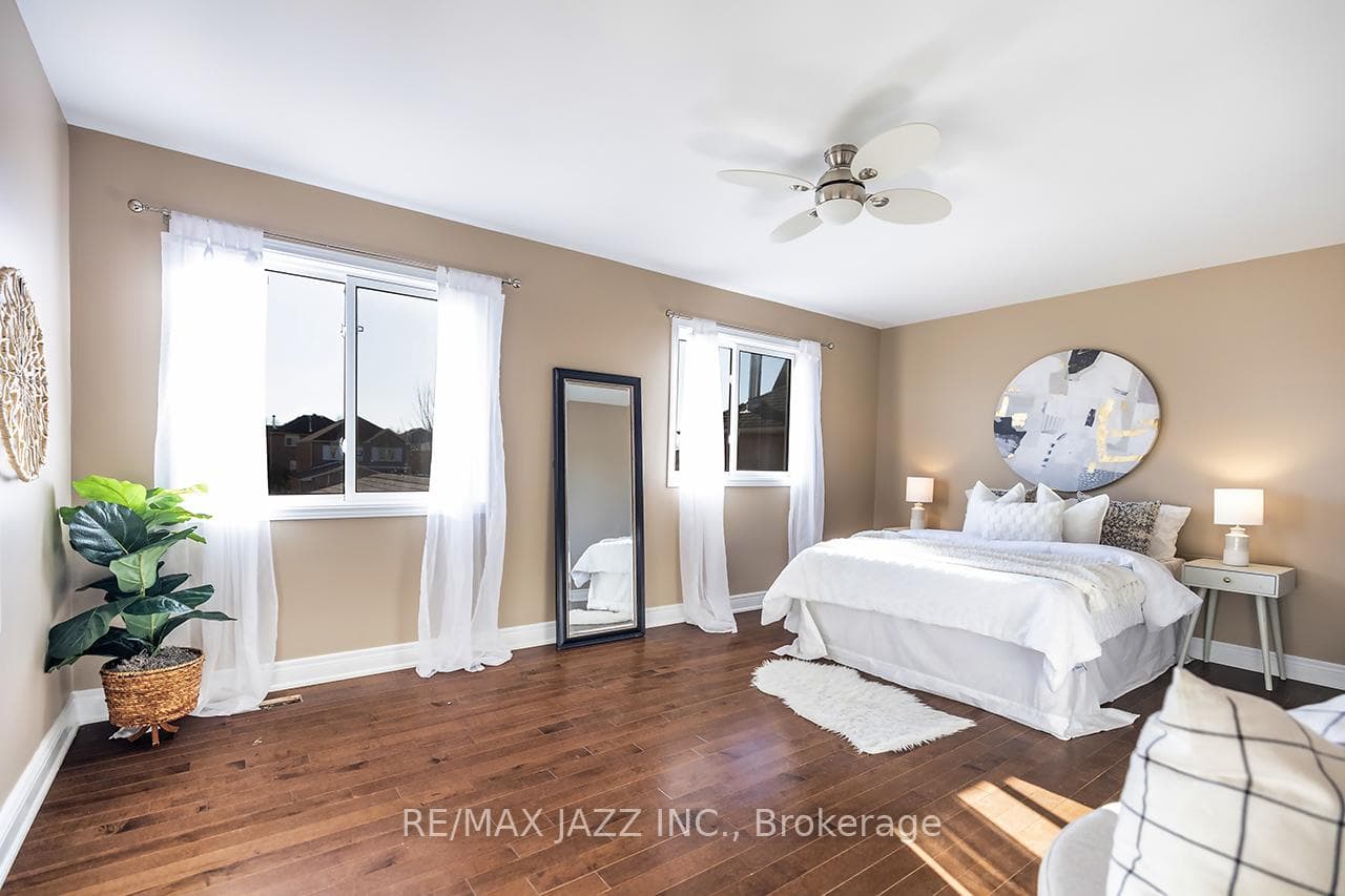 32 Parkins Drive photo 15