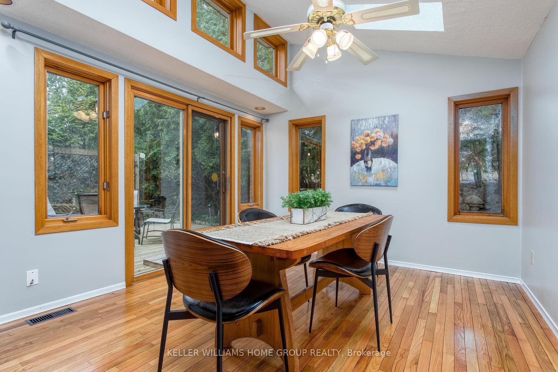 146 Grange Street photo 14