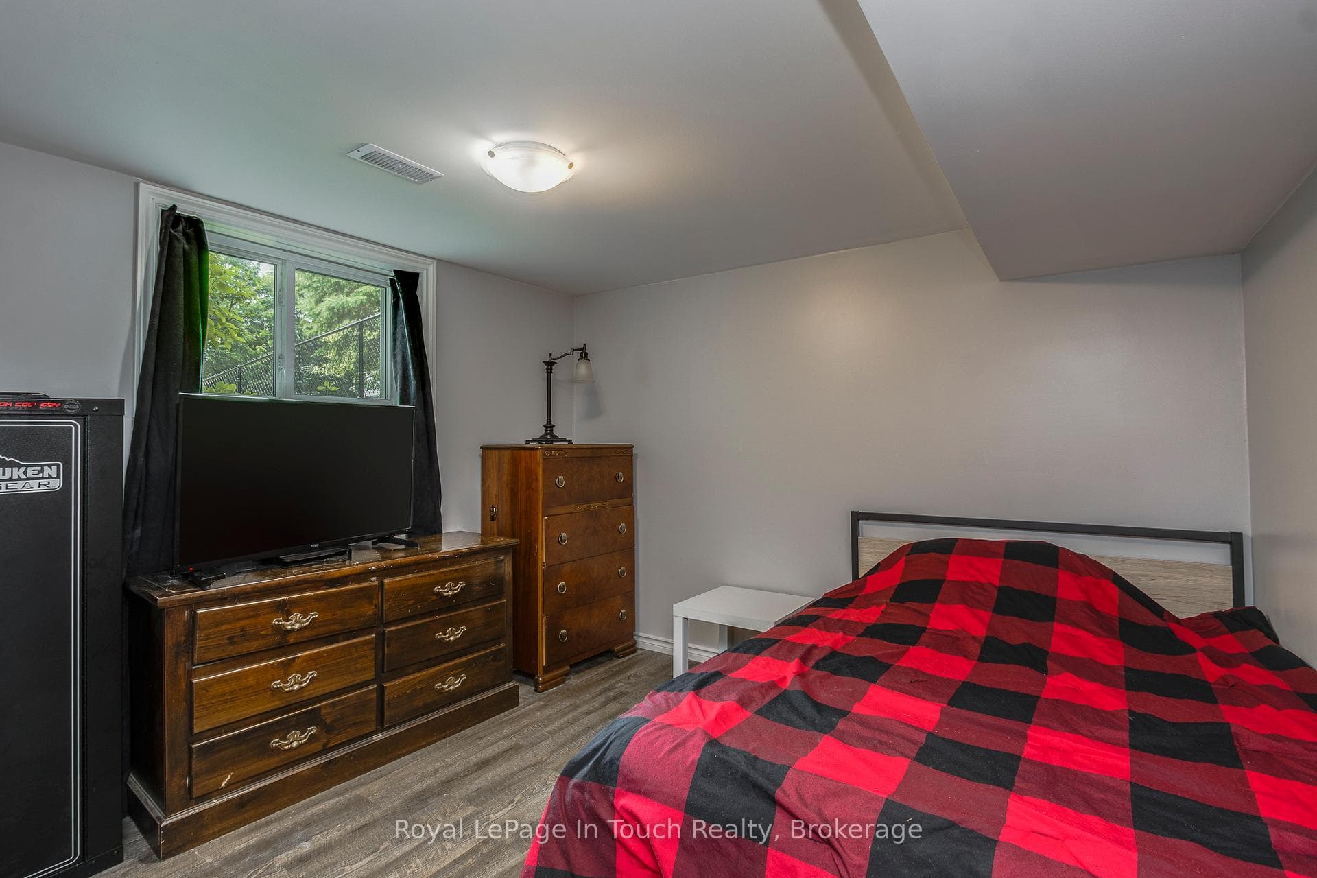 457 Hayes Street photo 24