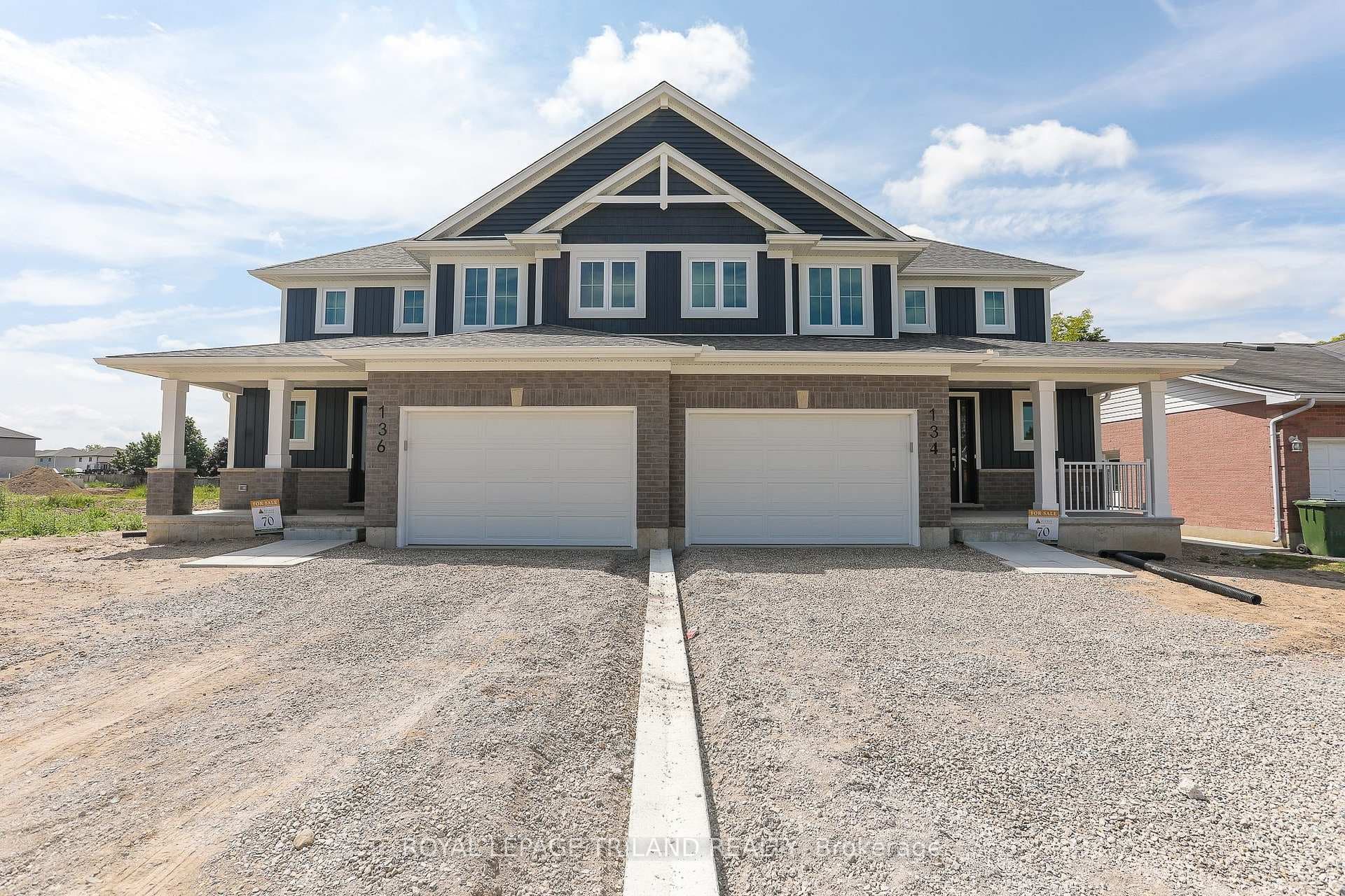 134 Manor Road photo 1