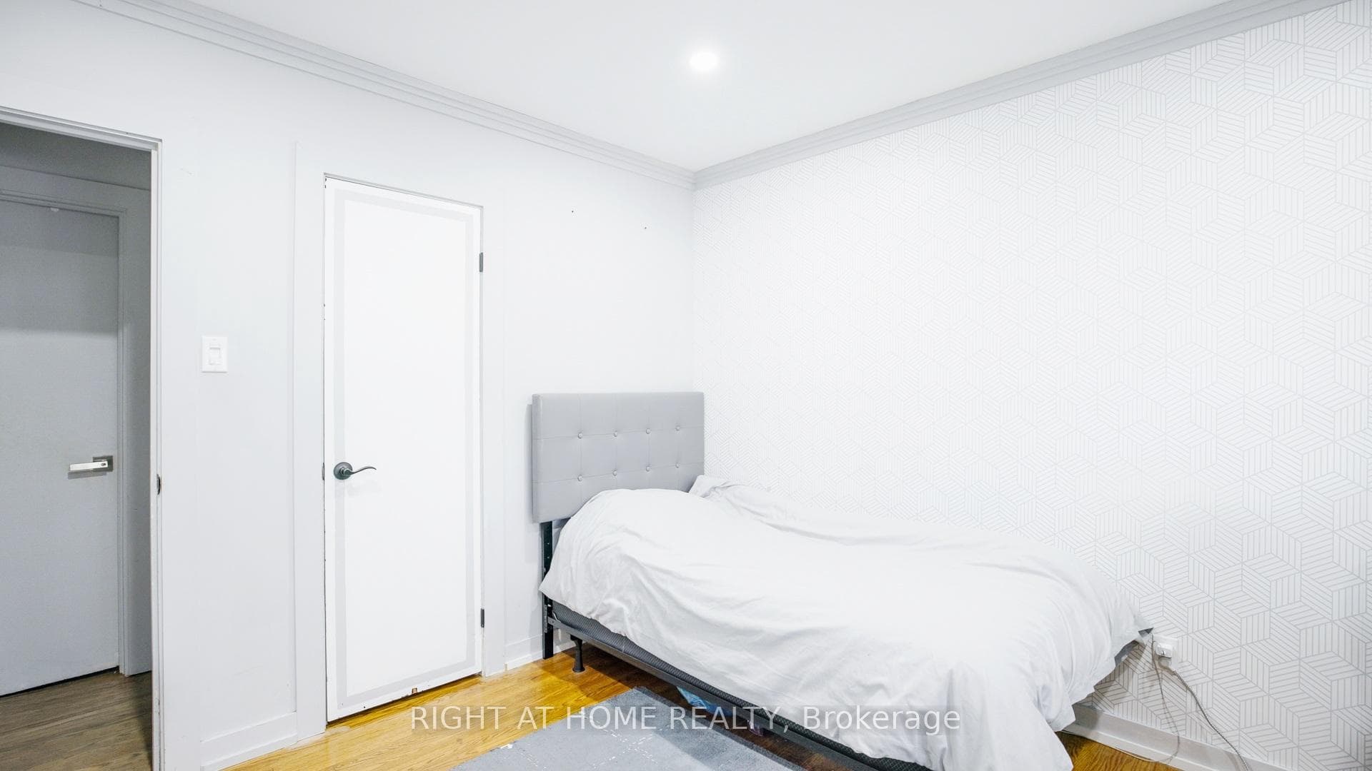 134 David Drive photo 9