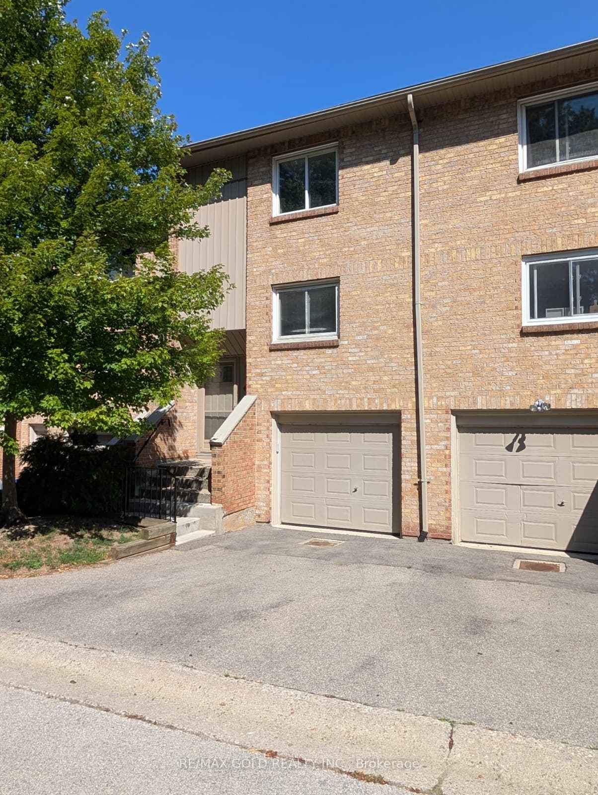 63 Fonthill Road Unit 5 photo 1