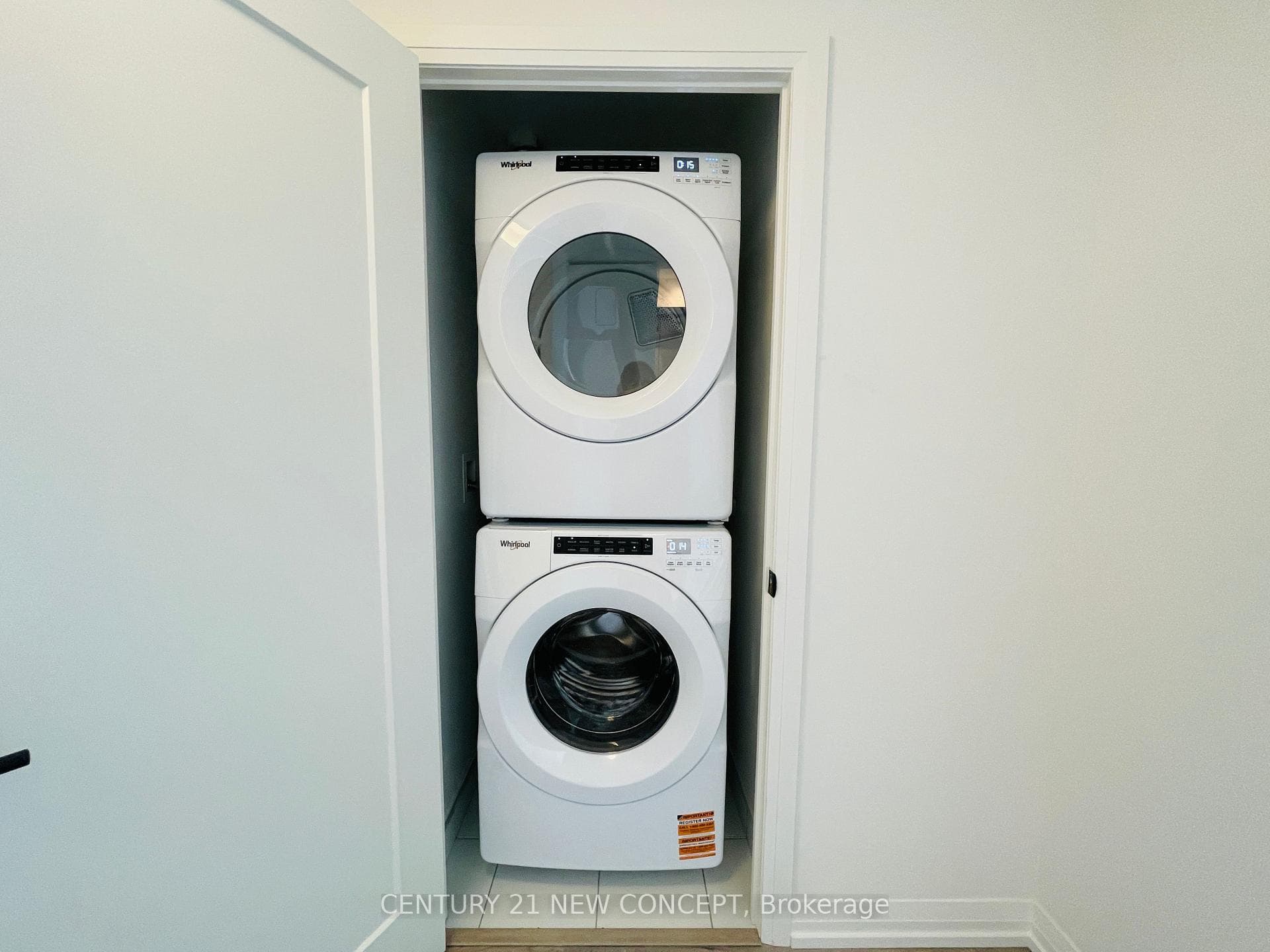 280 Dundas Street Unit 2313 photo 8