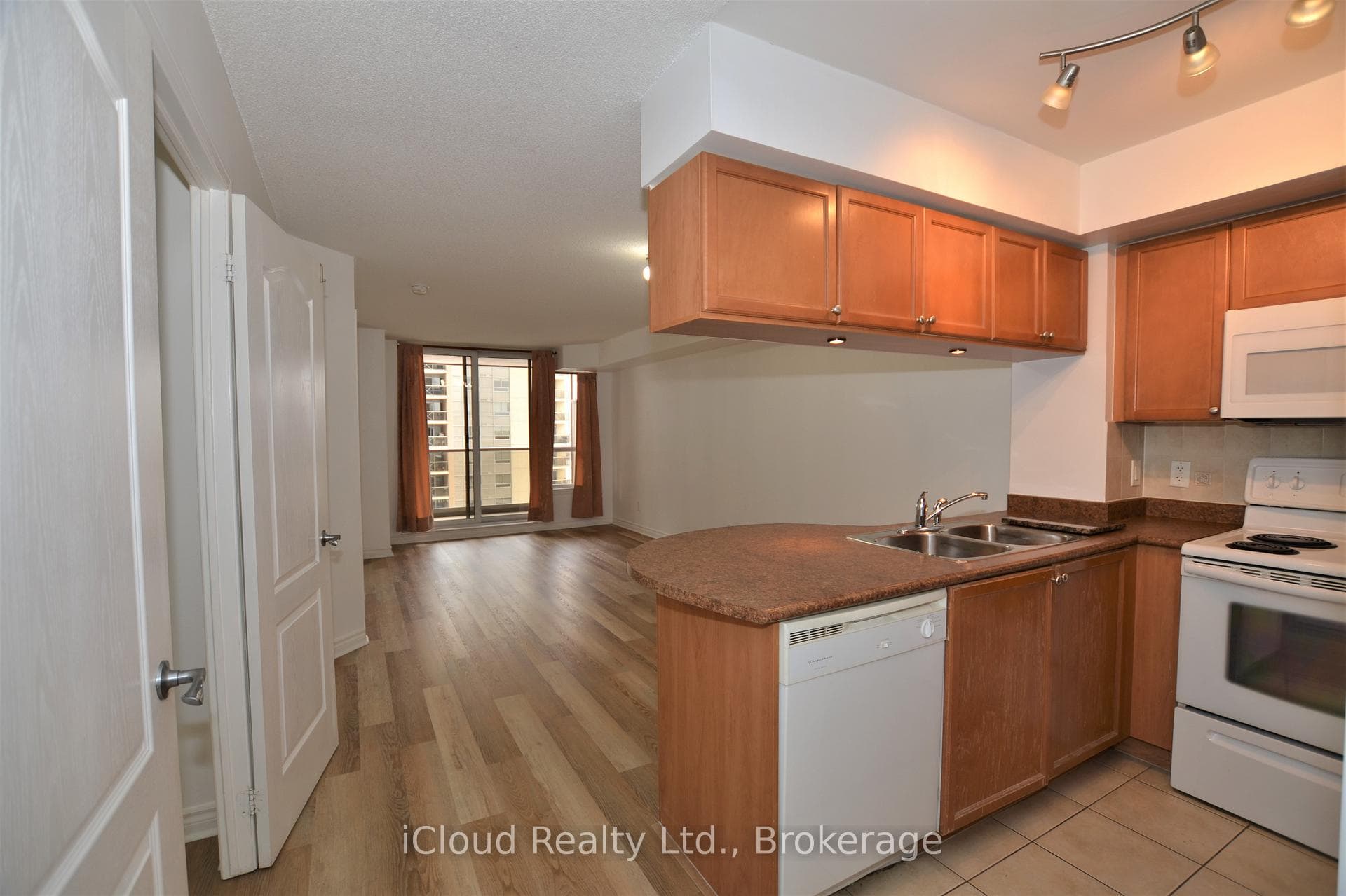 4090 Living Arts Drive Unit 1203 photo 10