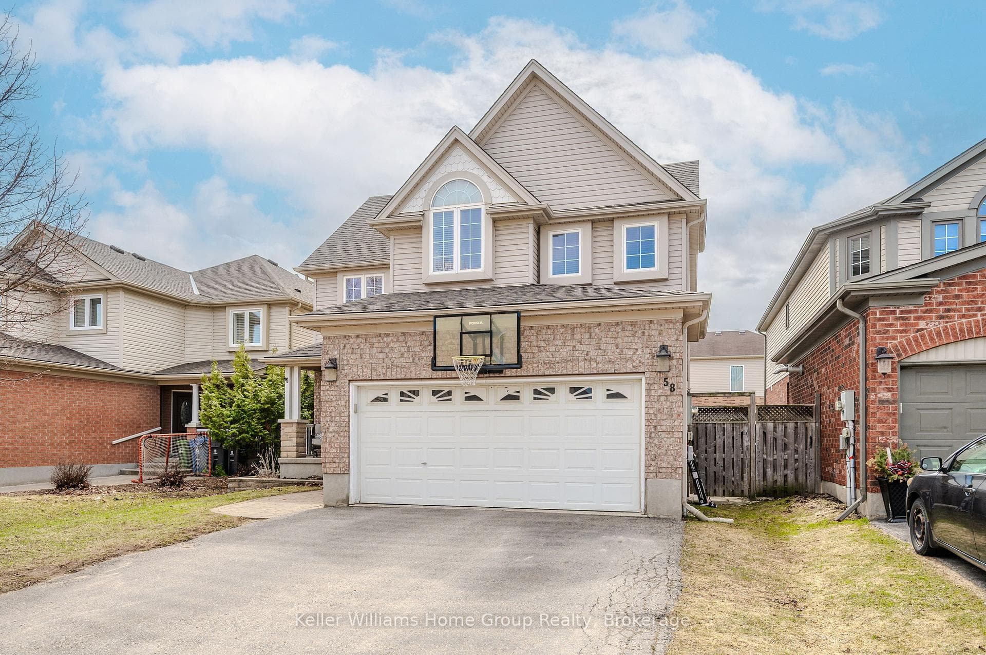 58 Frasson Drive photo 4