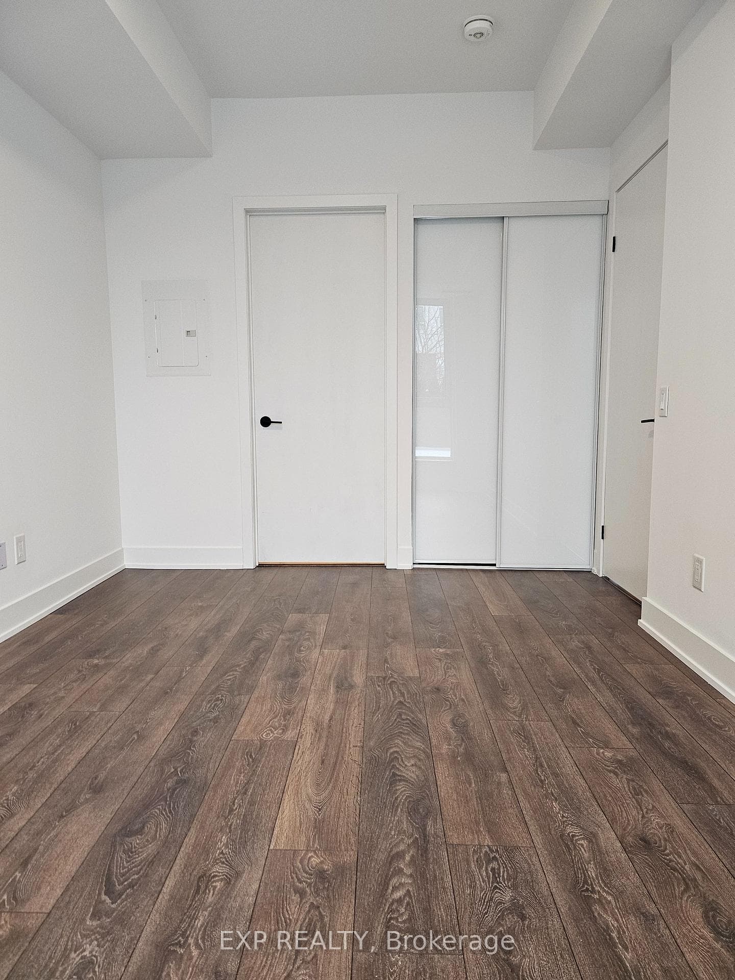 1285 Queen Street Unit 209 photo 7