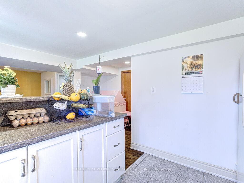 103 Whitchurch Mews photo 43
