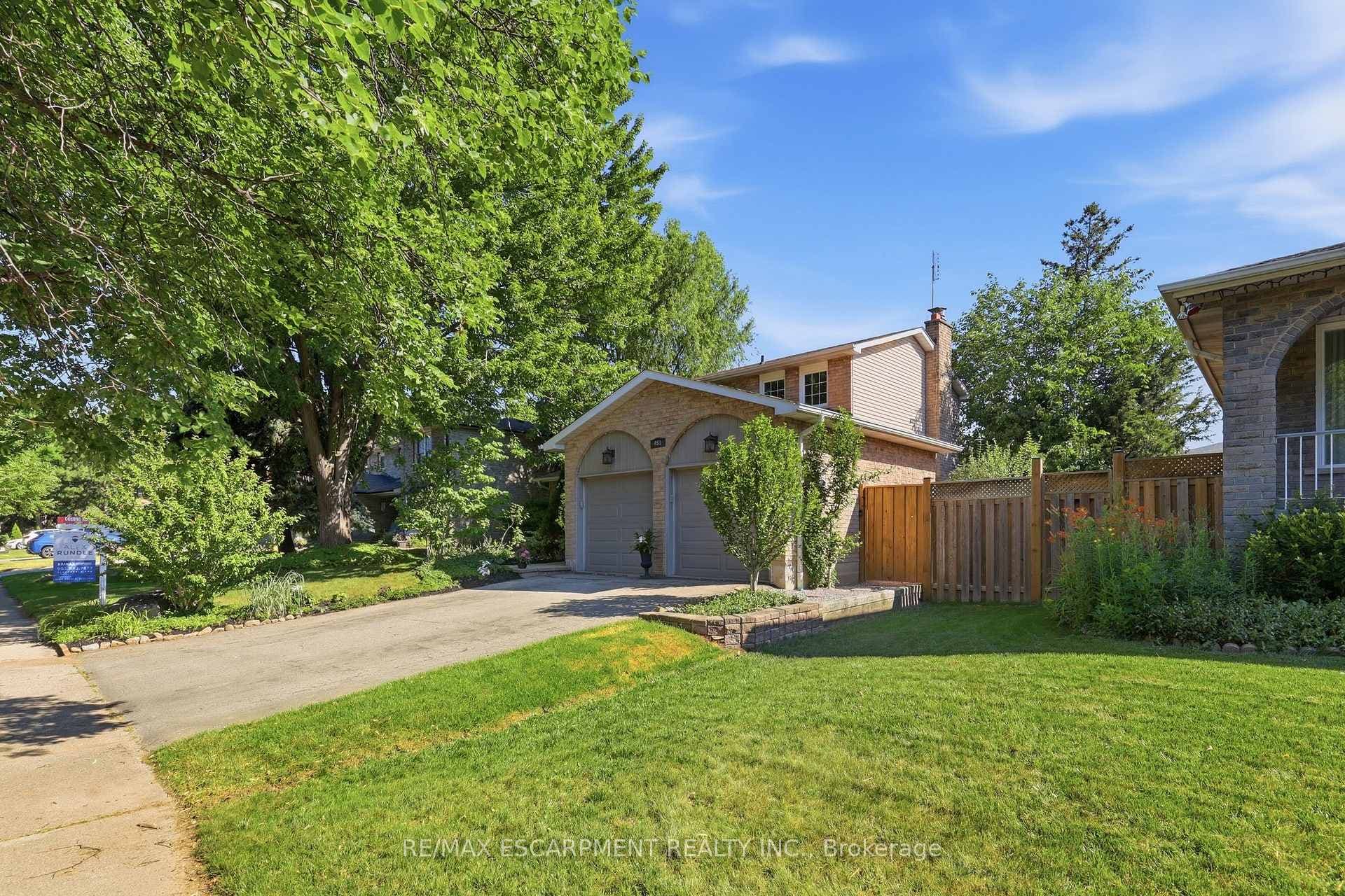 463 Gowland Crescent photo 4