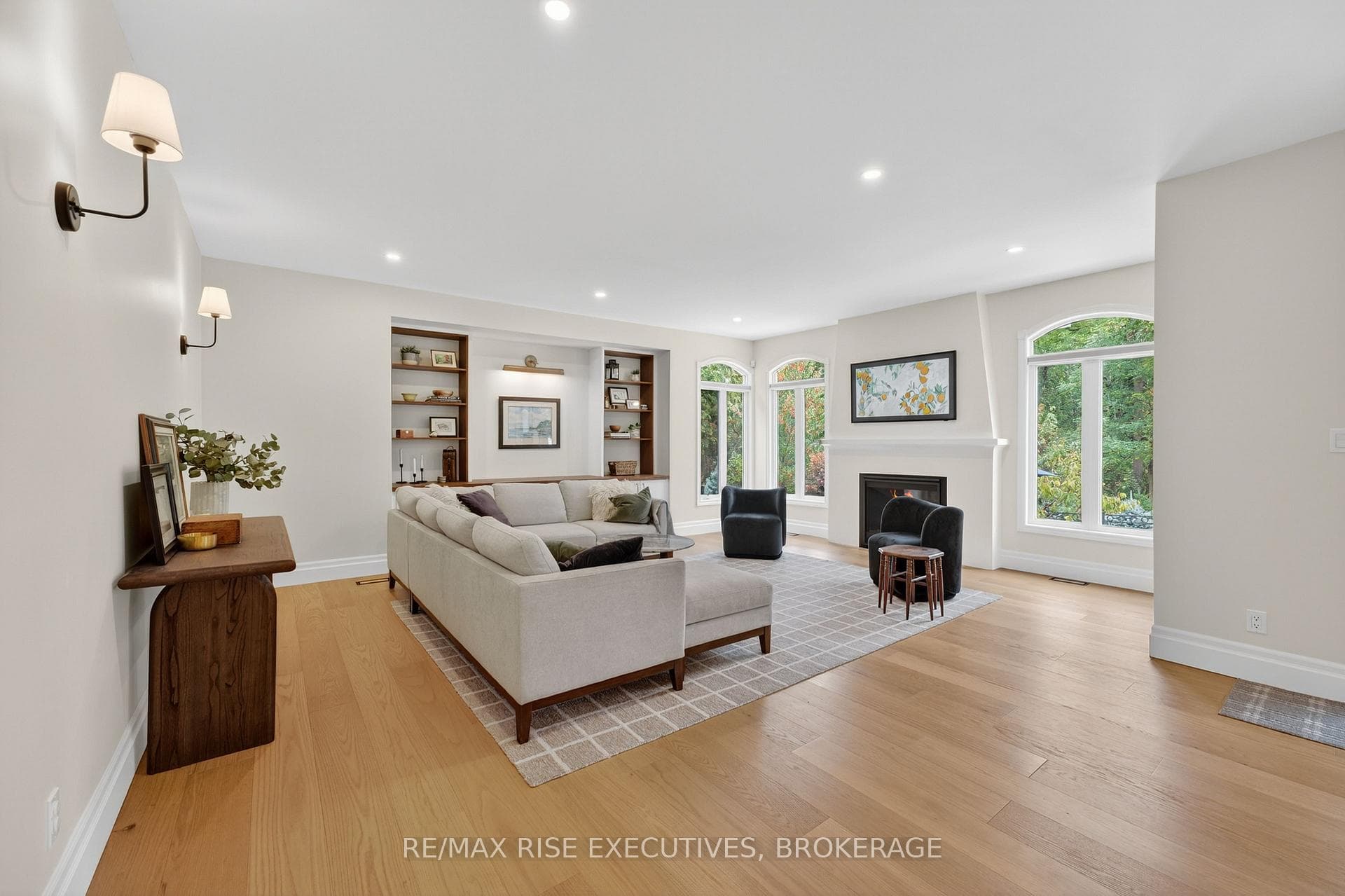 648 Woodland Place photo 19