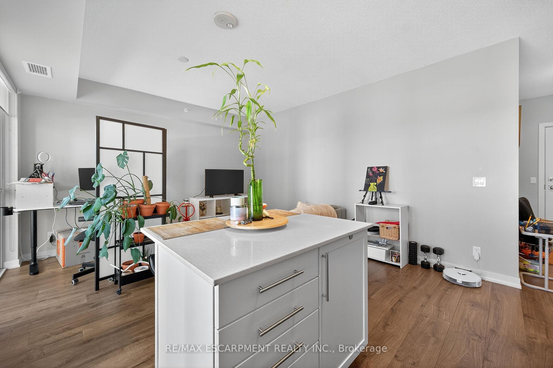 2087 Fairview Street Unit 1302 photo 16