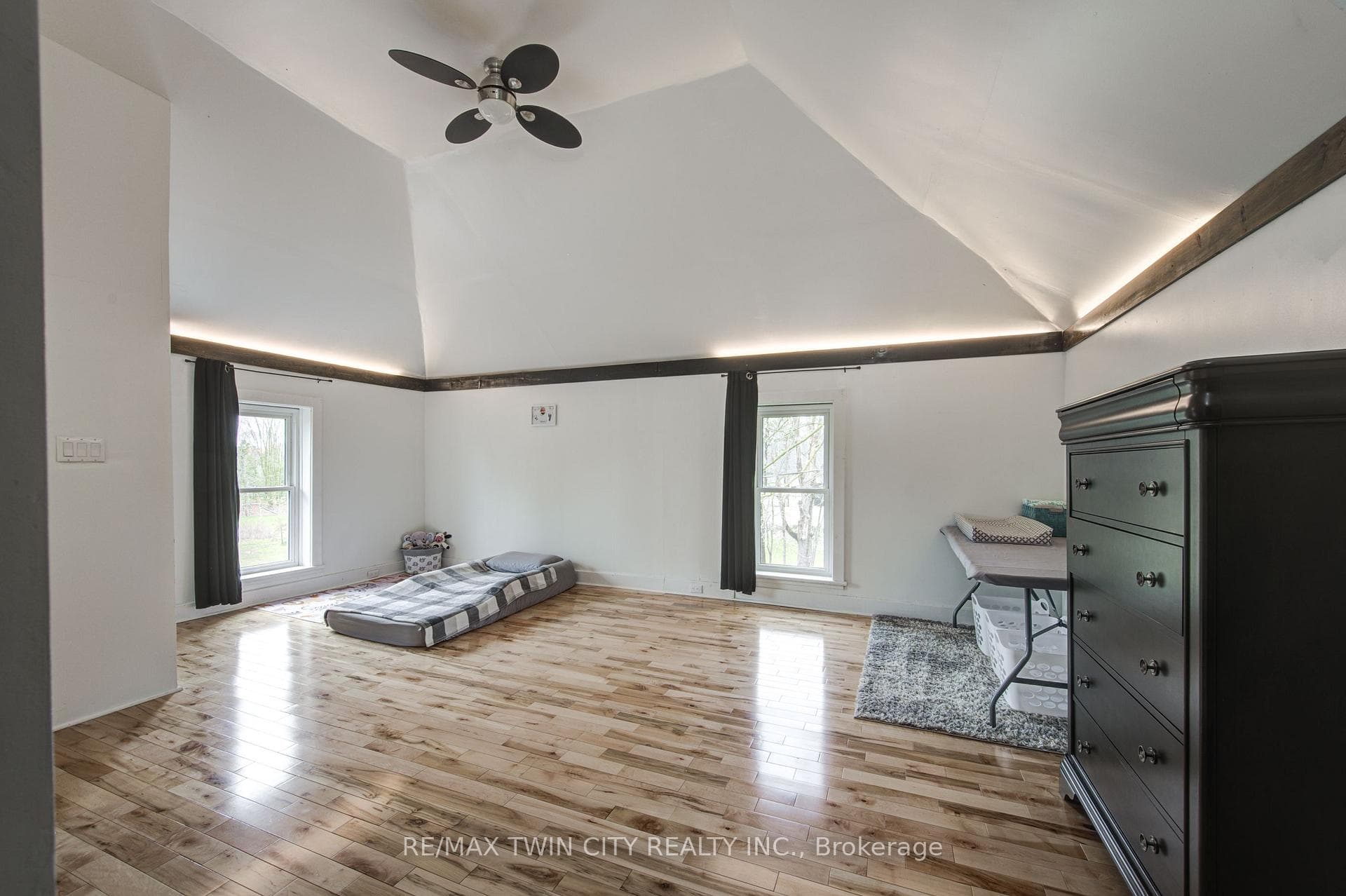 226 ONTARIO Road photo 24