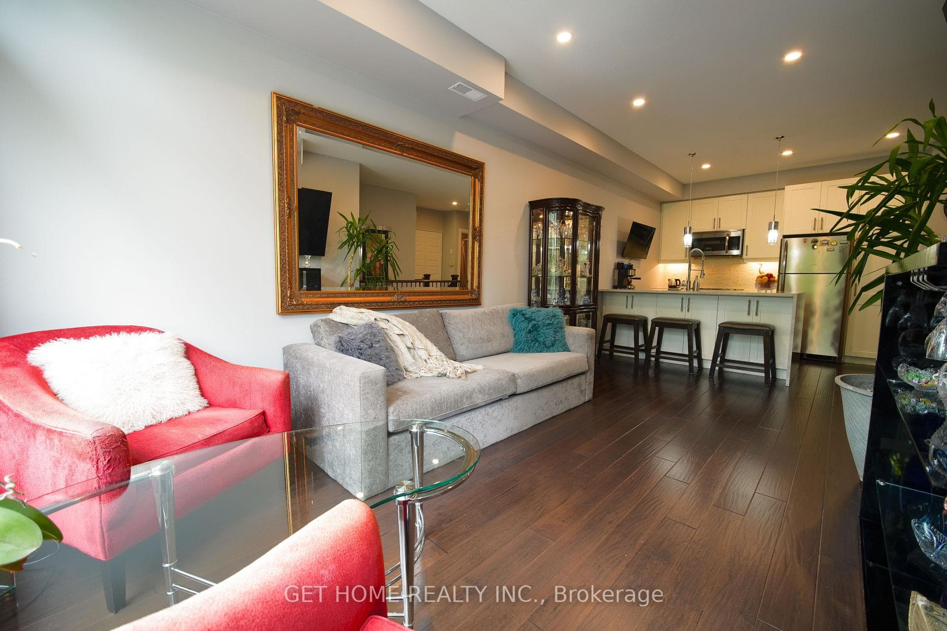8169 Kipling Avenue Unit 22 photo 7