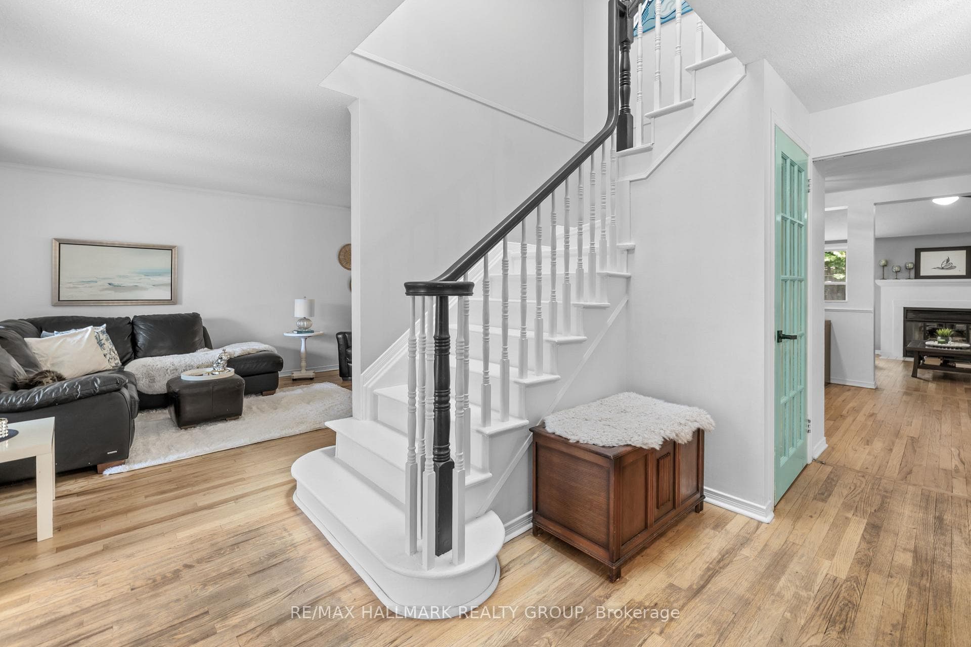 652 Thicket Way photo 27