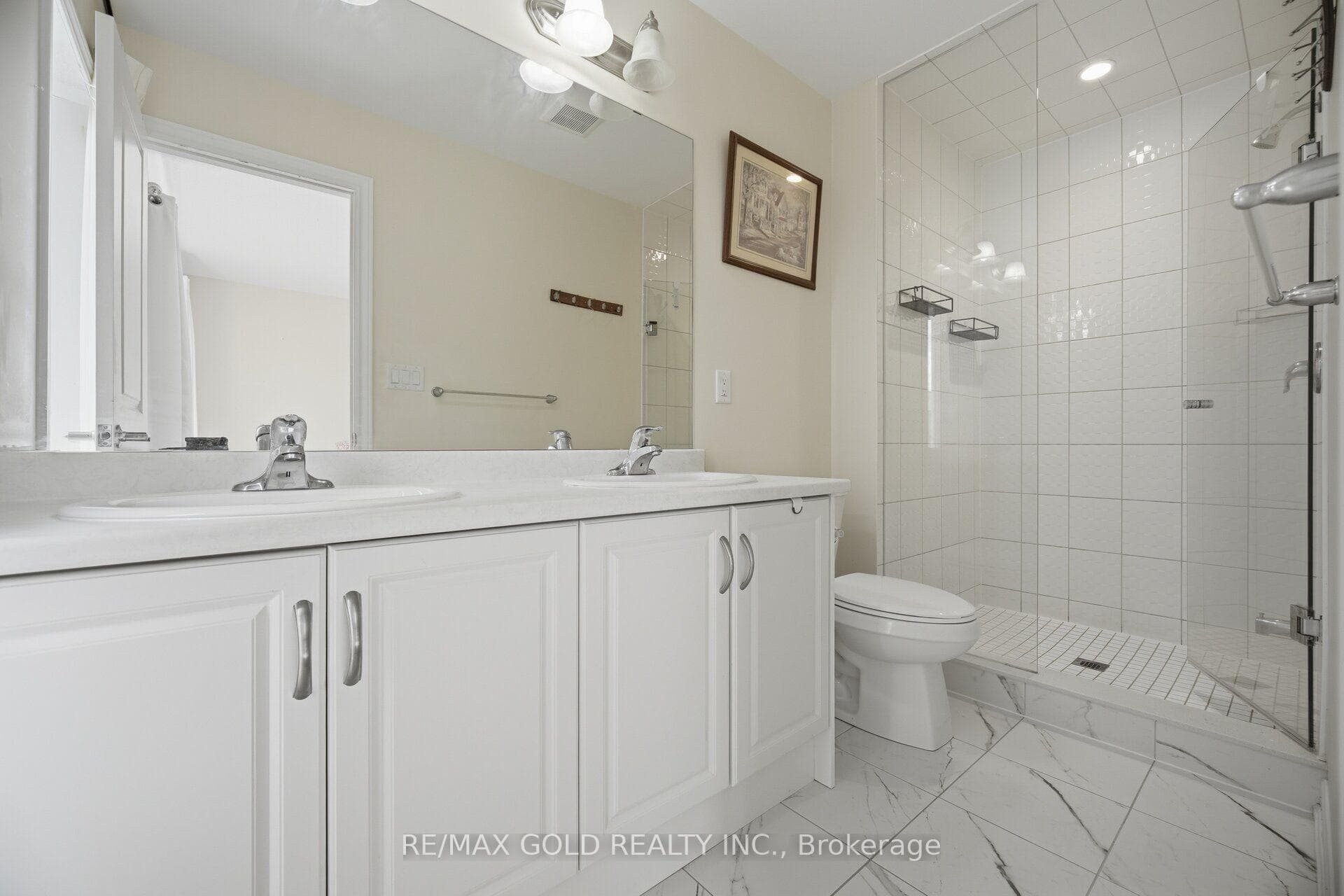 9 Arcola Street photo 26