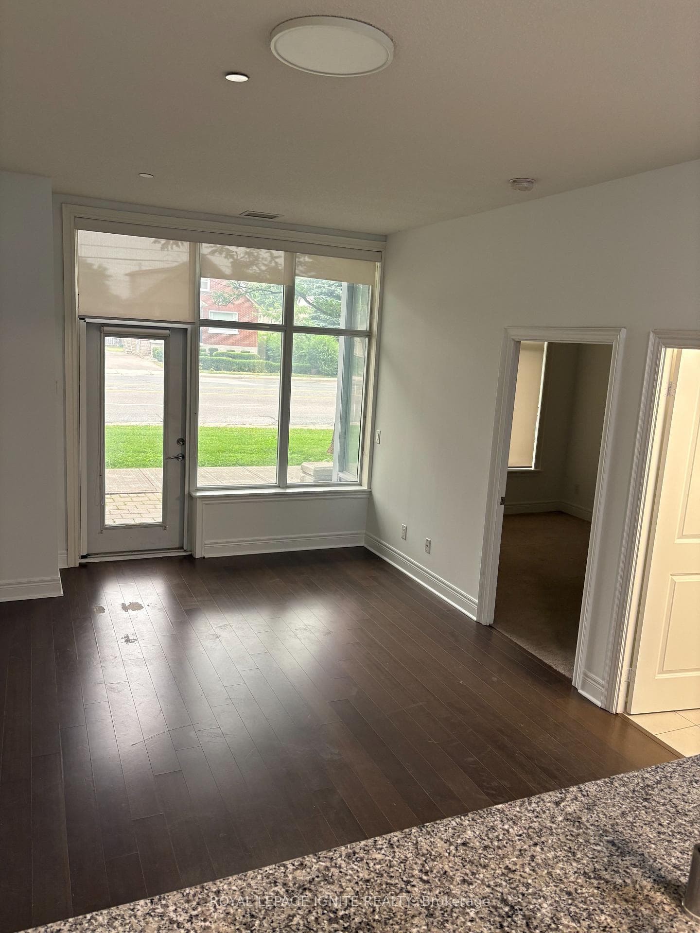 701 Sheppard Avenue Unit 119 photo 4