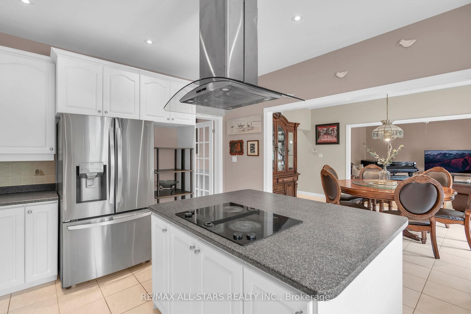 6 Audubon Way photo 12