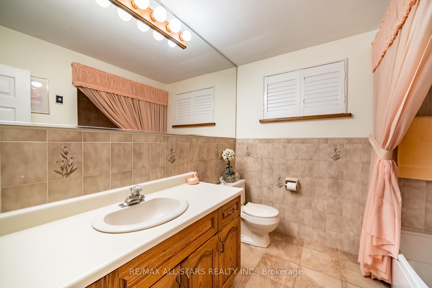 98 Sonmore Drive photo 18
