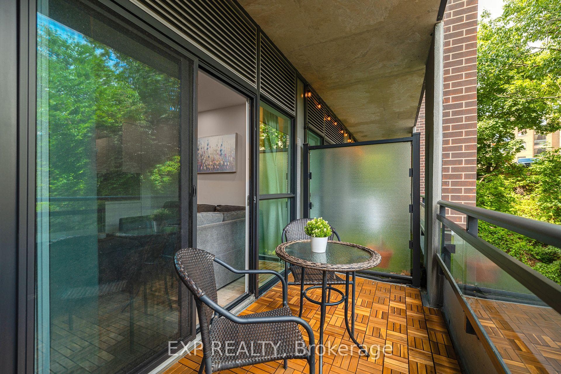 25 Neighbourhood Lane Unit 310 photo 11