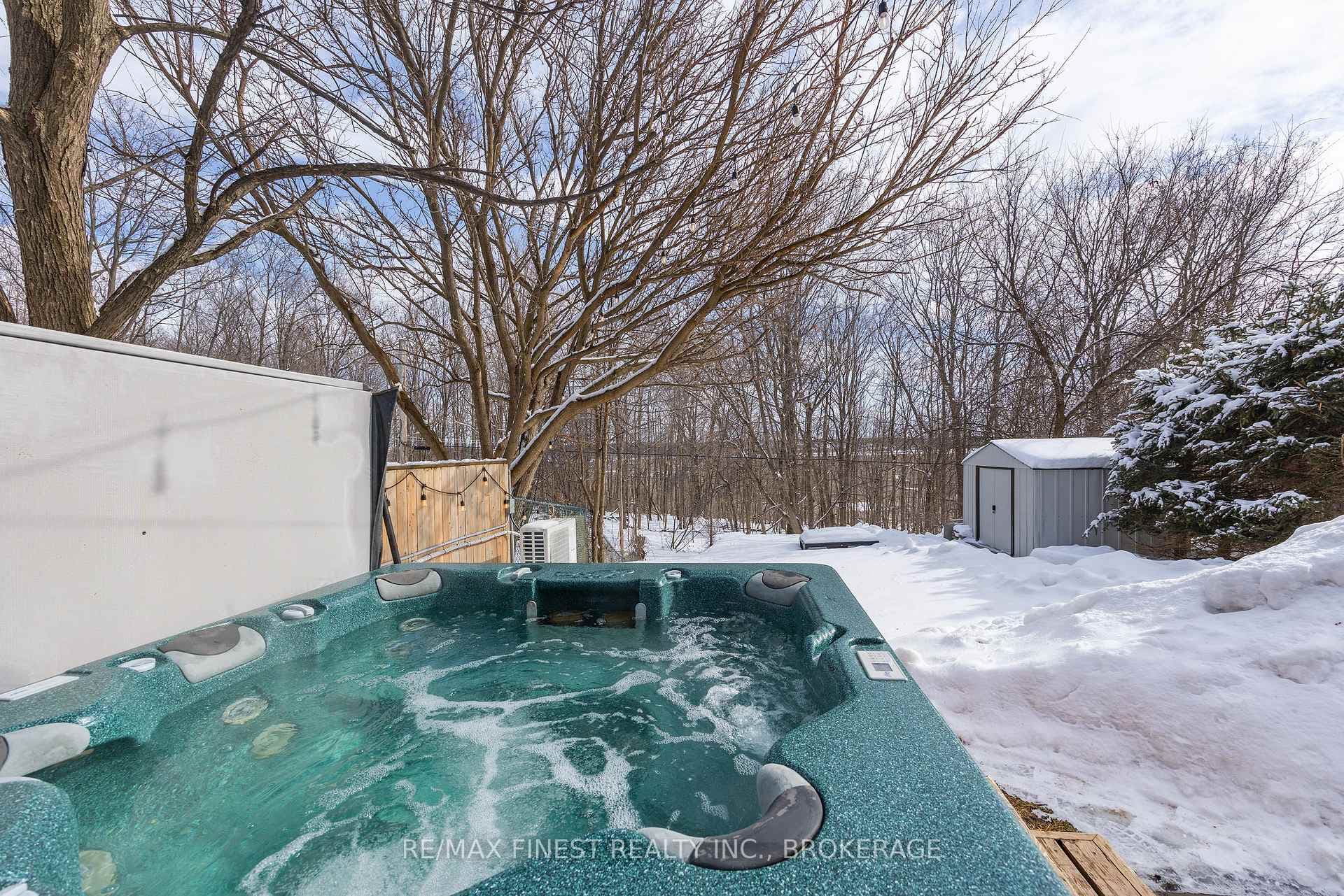 1479 Montreal Street photo 24