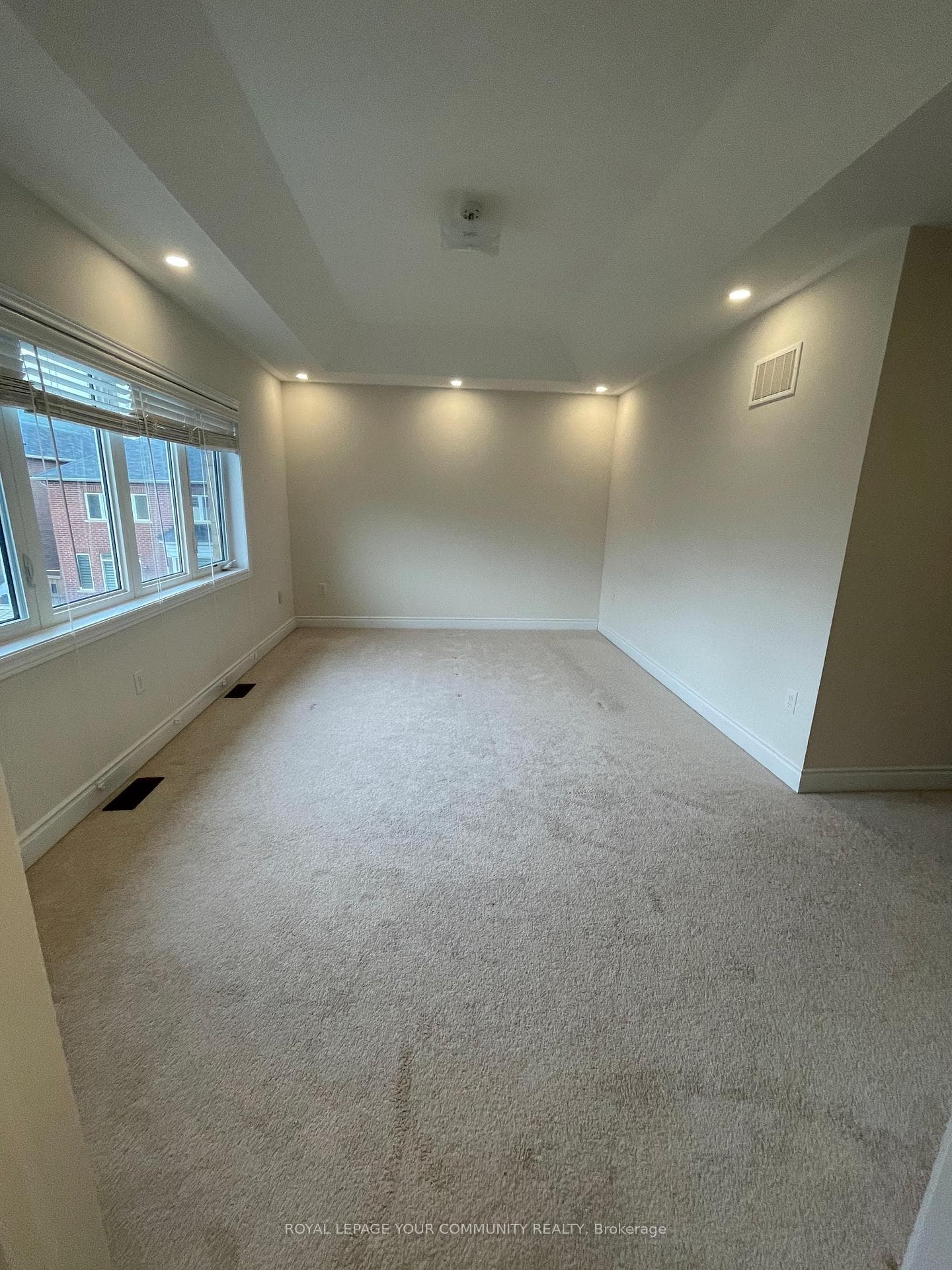 306 Cedar Hedge Road Unit Main photo 26