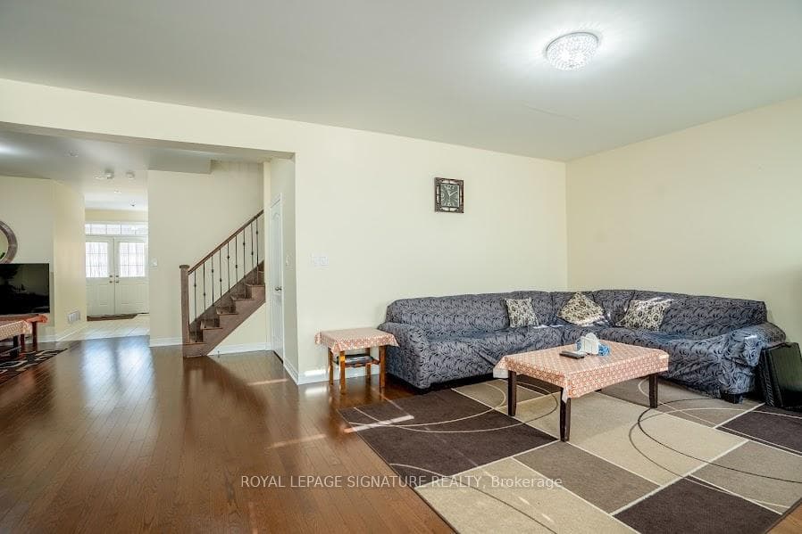 48 Dancing Waters Road photo 17