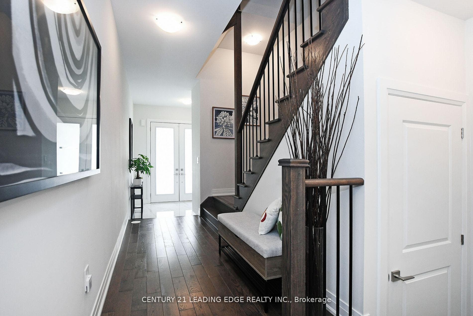 209 Vermont Avenue photo 30