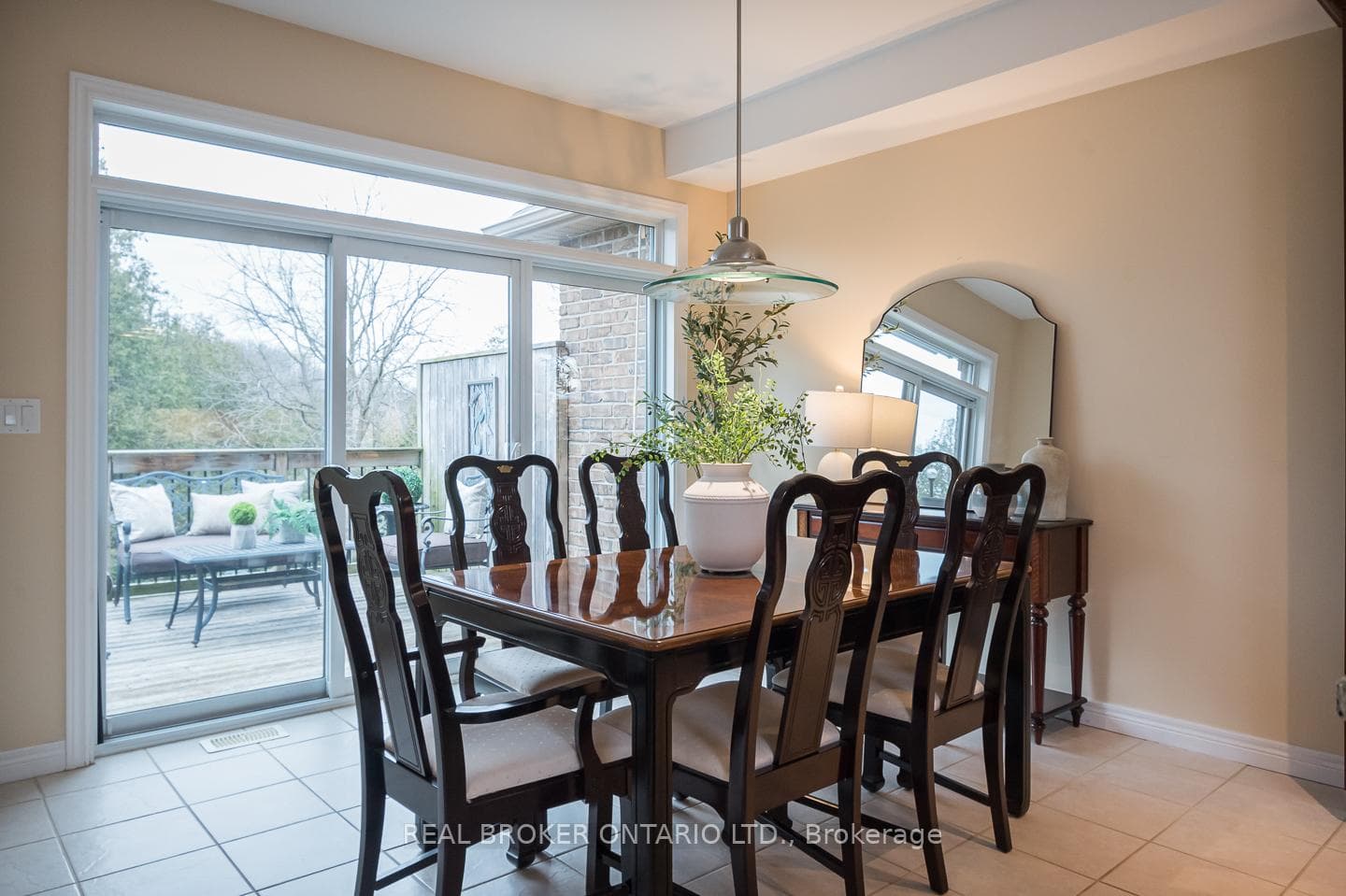 221 Millview Court photo 10