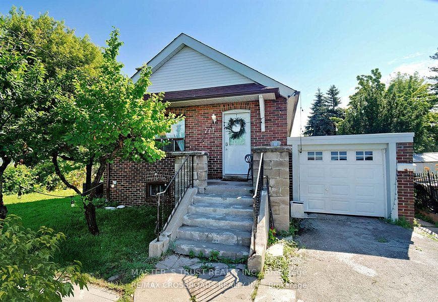 777 Birchmount Road photo 11
