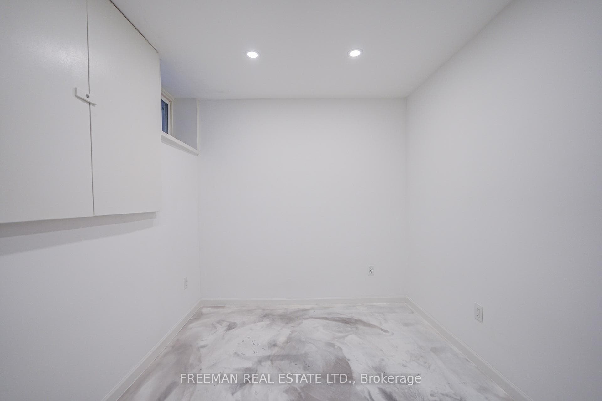 470 Grace Street Unit Bsmt photo 38