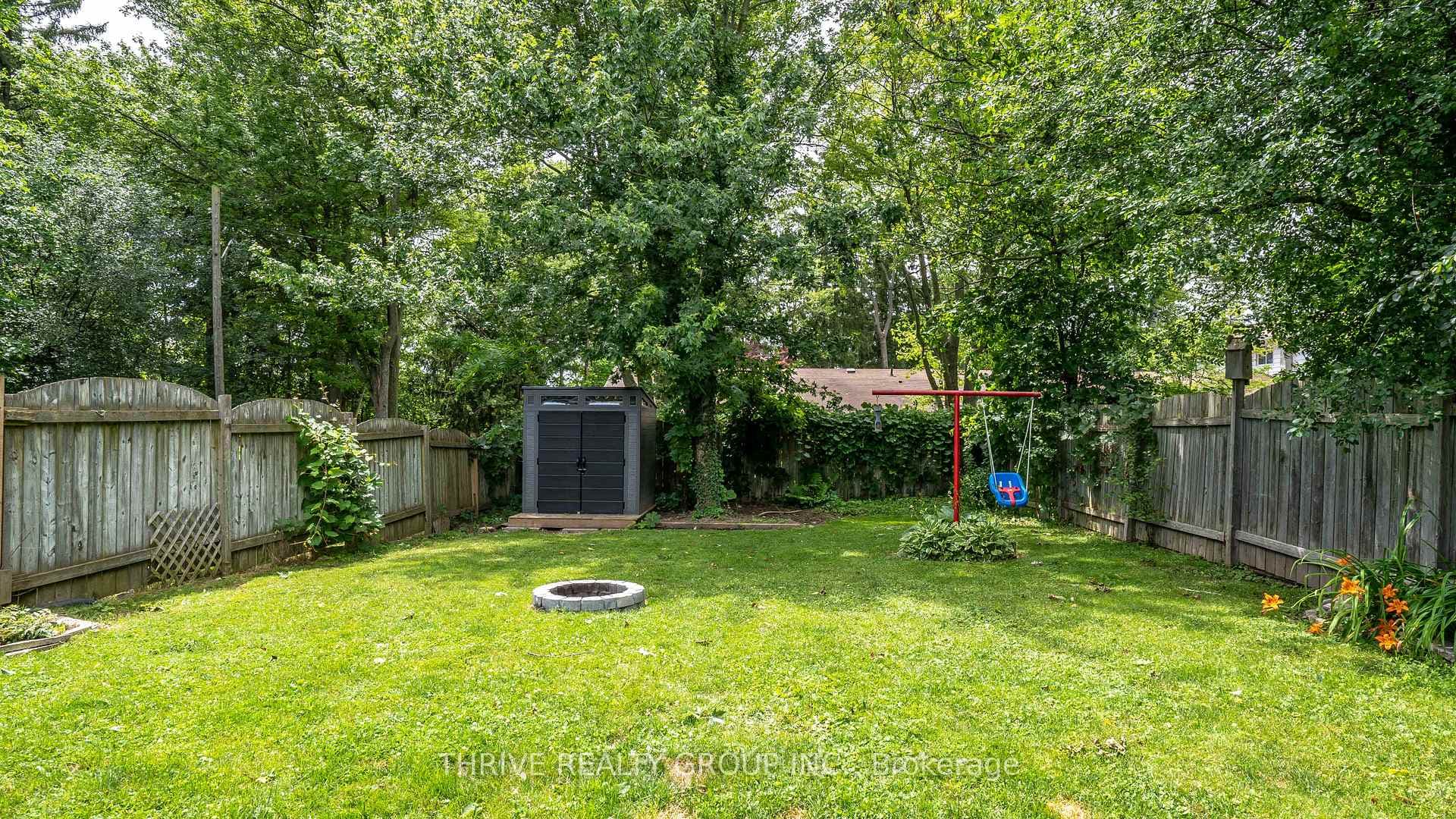 13 Willow Street photo 3