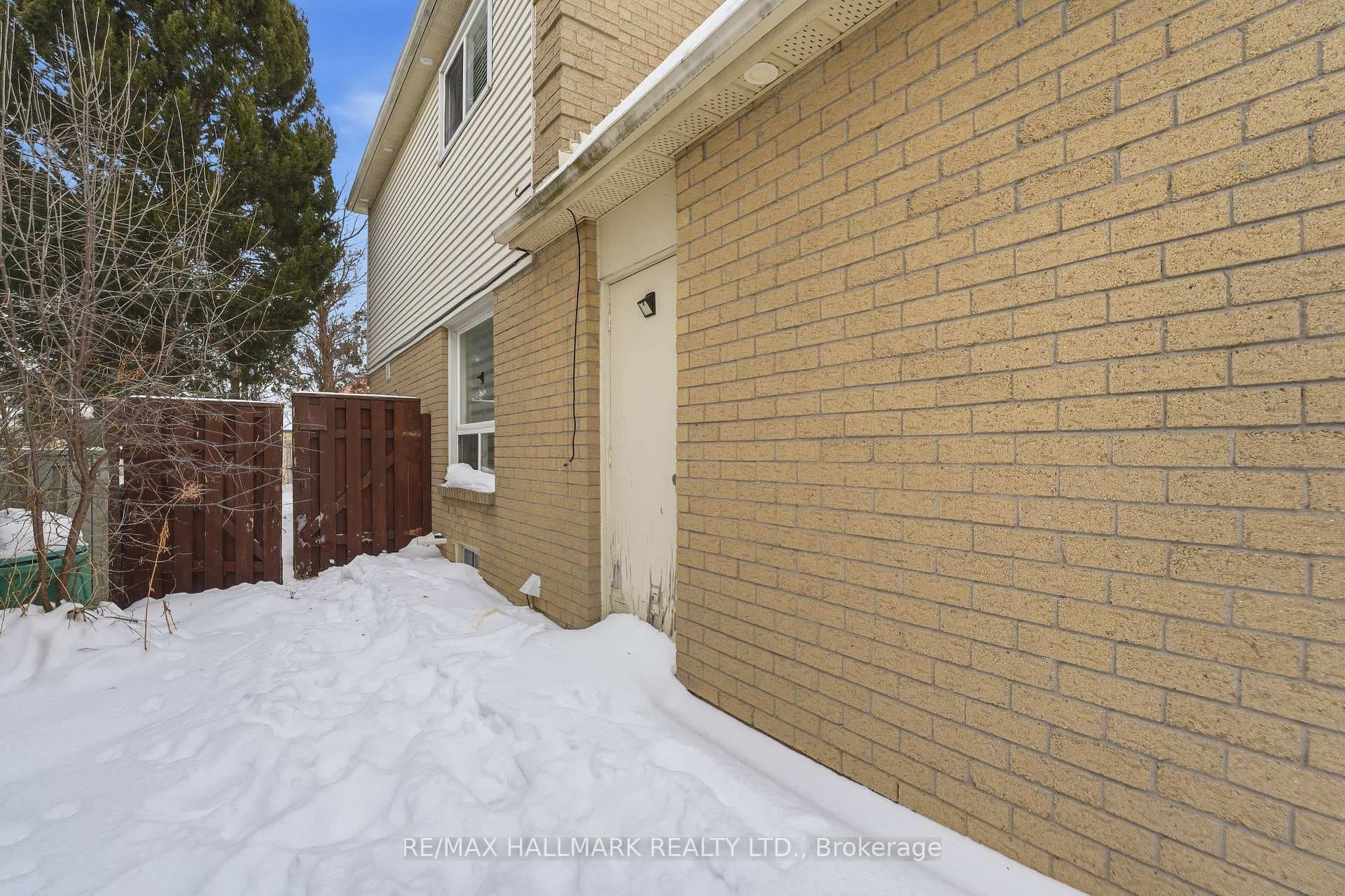 92 Jaffa Drive photo 39