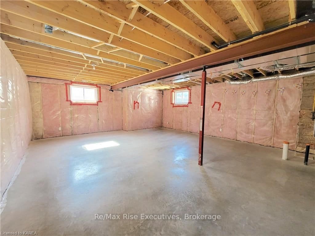 22 ERIE Court photo 34