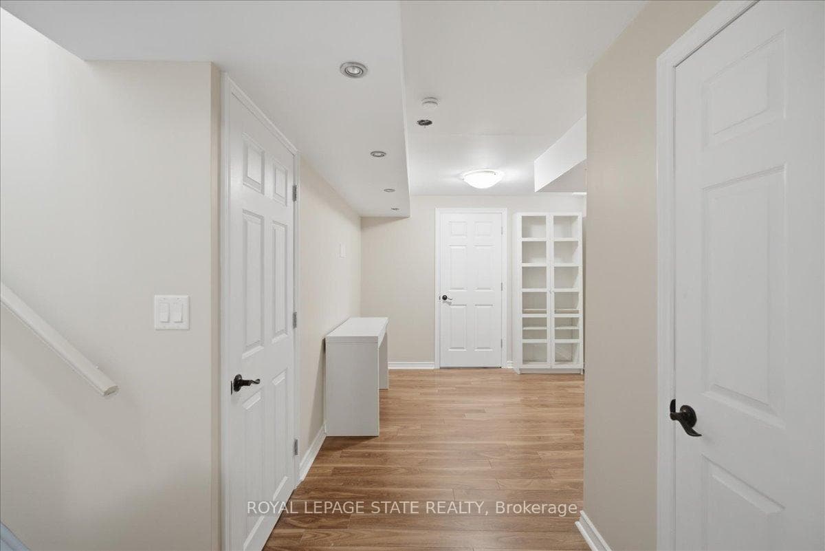 40 Whitwell Way photo 39