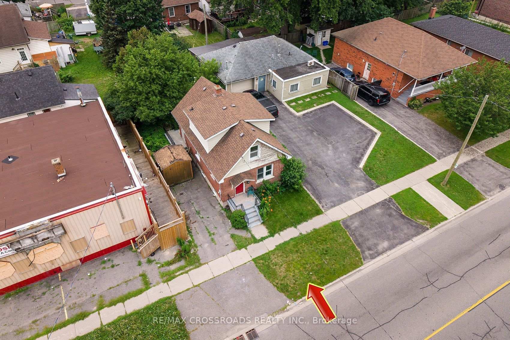 313 Olive Avenue photo 4