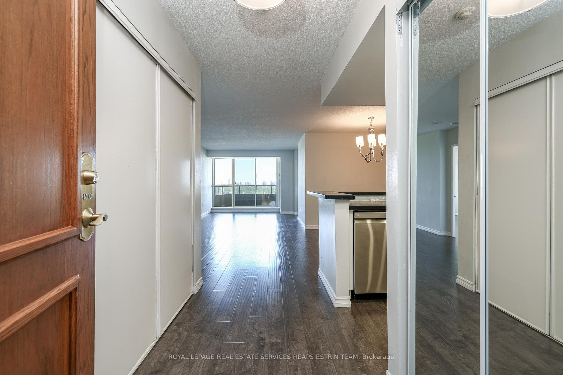 10 Torresdale Avenue Unit 1810 photo 2