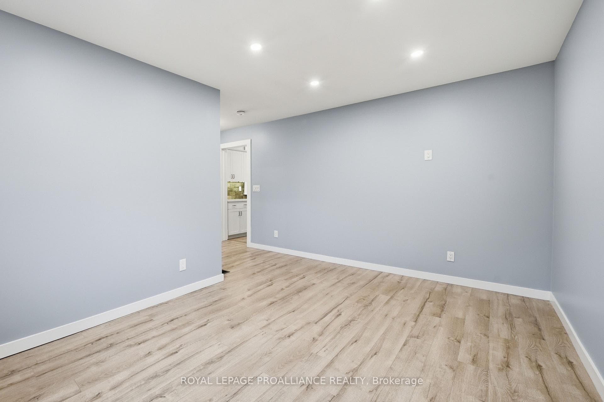 95 Chatham Street photo 18