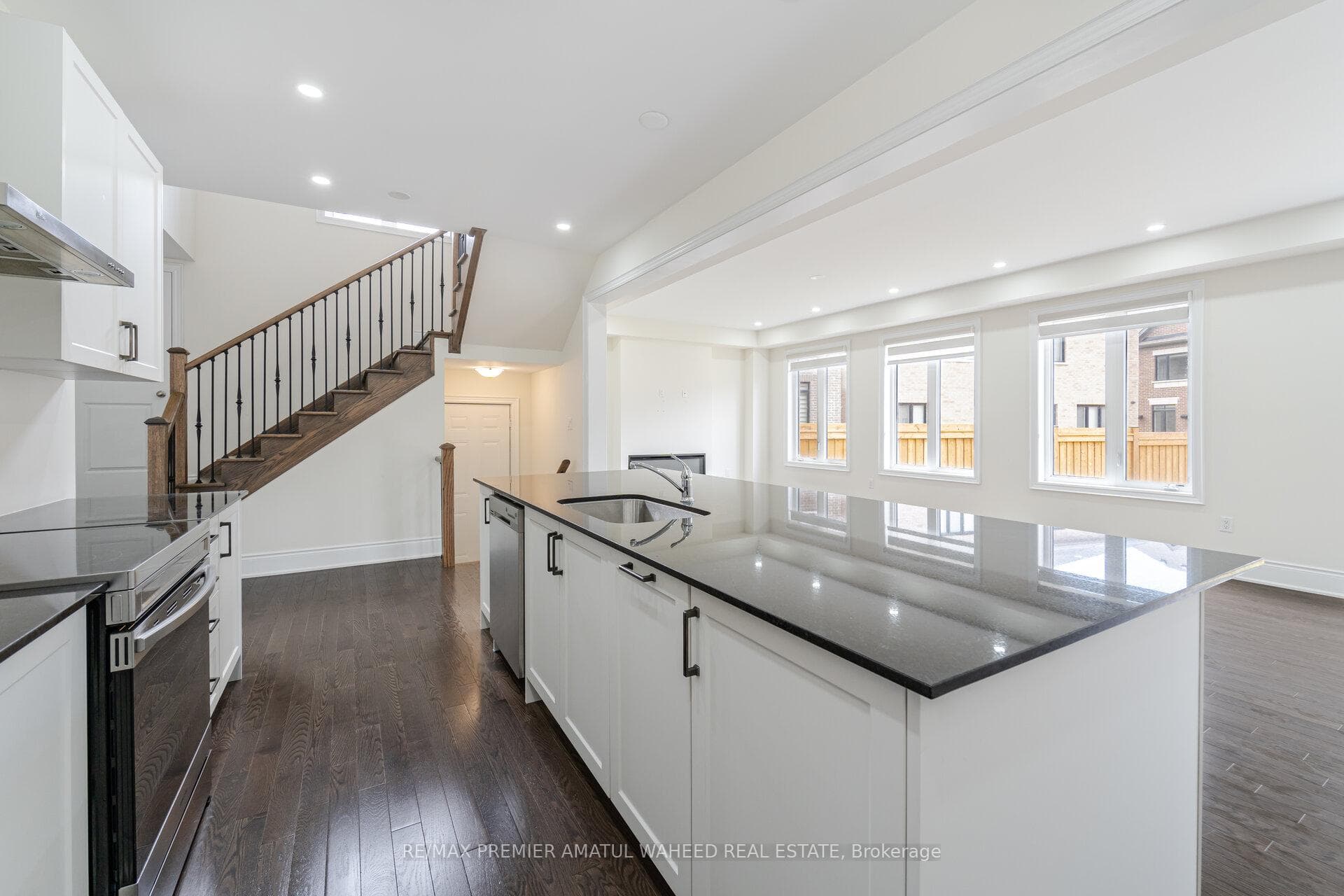 3 Coldwell Bay Circle photo 9