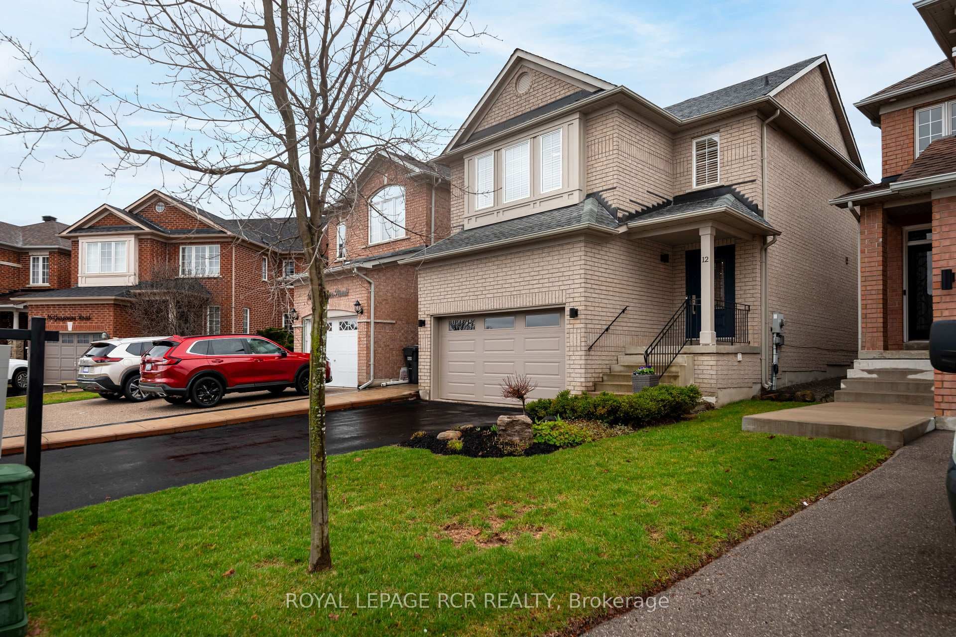 12 Grapevine Road photo 2