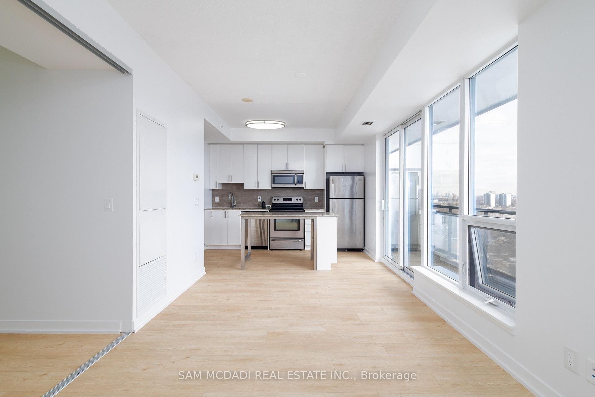 225 Sackville Street Unit 2412 photo 14