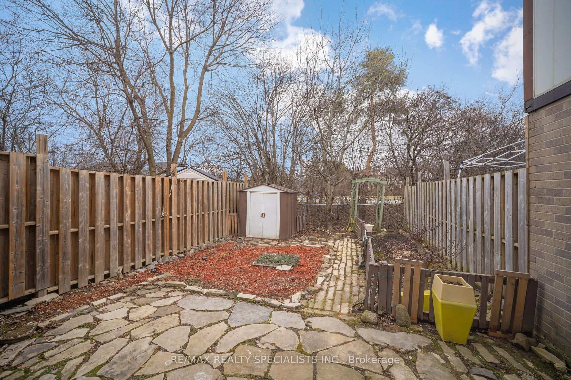 70 Primrose Crescent photo 46