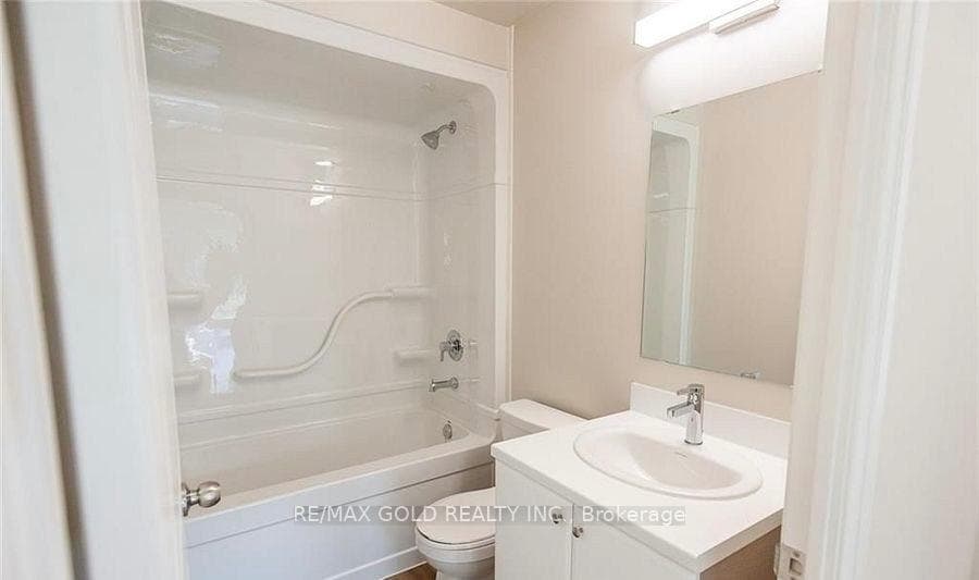 50 Herrick Avenue Unit GL10 photo 21