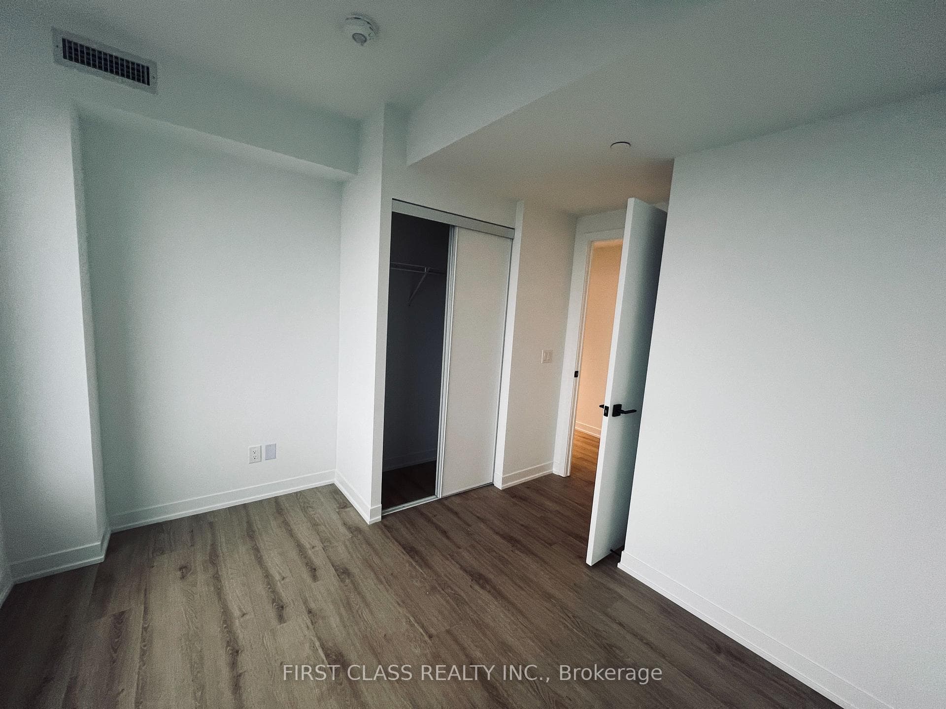 319 Jarvis Street Unit 2315 photo 9