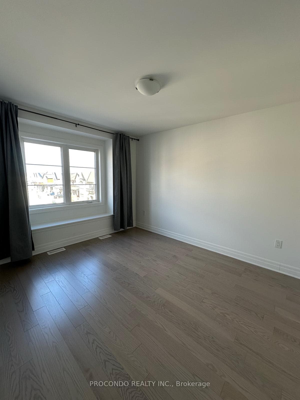 3102 William Cutmore Boulevard photo 11